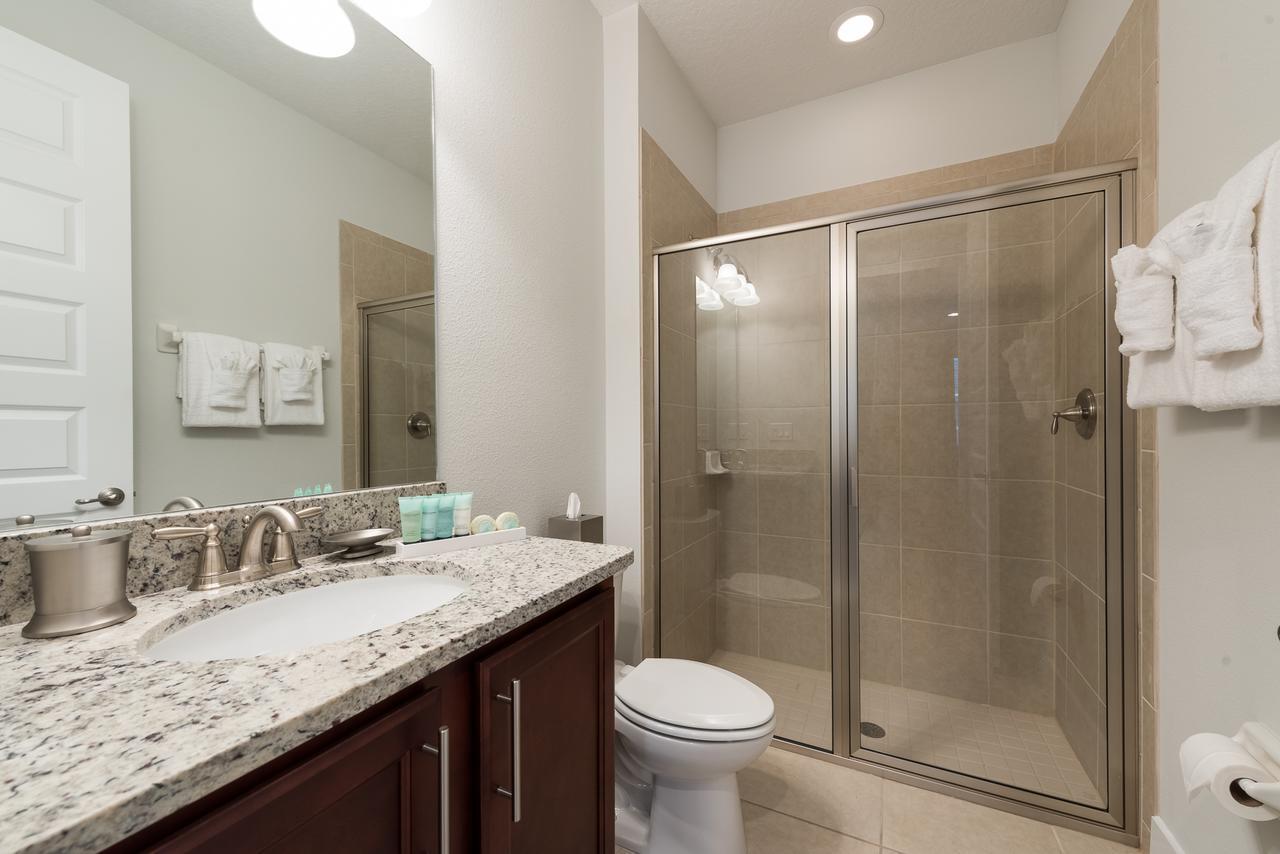 Alluring Home By Rentyl With Private Pool Near Disney - 310P Orlando Eksteriør billede