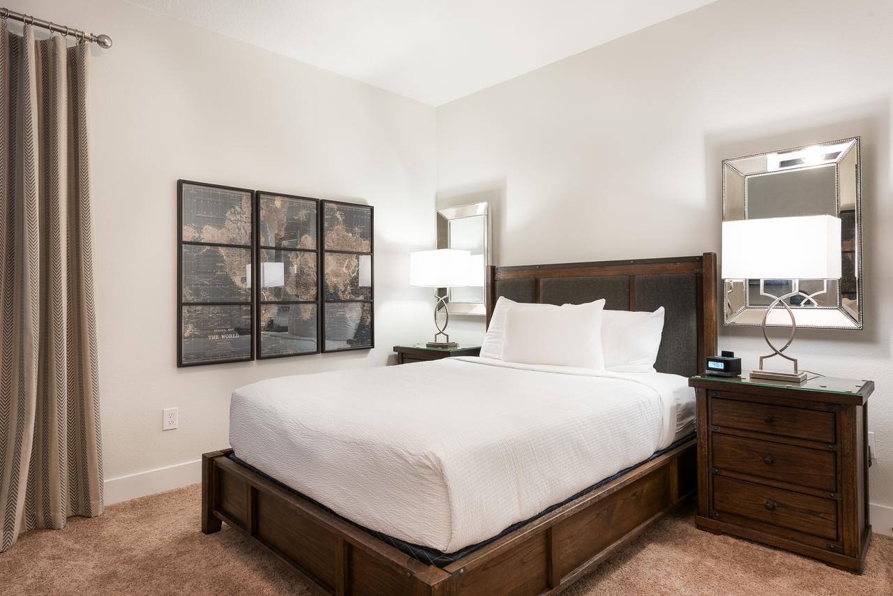 Alluring Home By Rentyl With Private Pool Near Disney - 310P Orlando Eksteriør billede