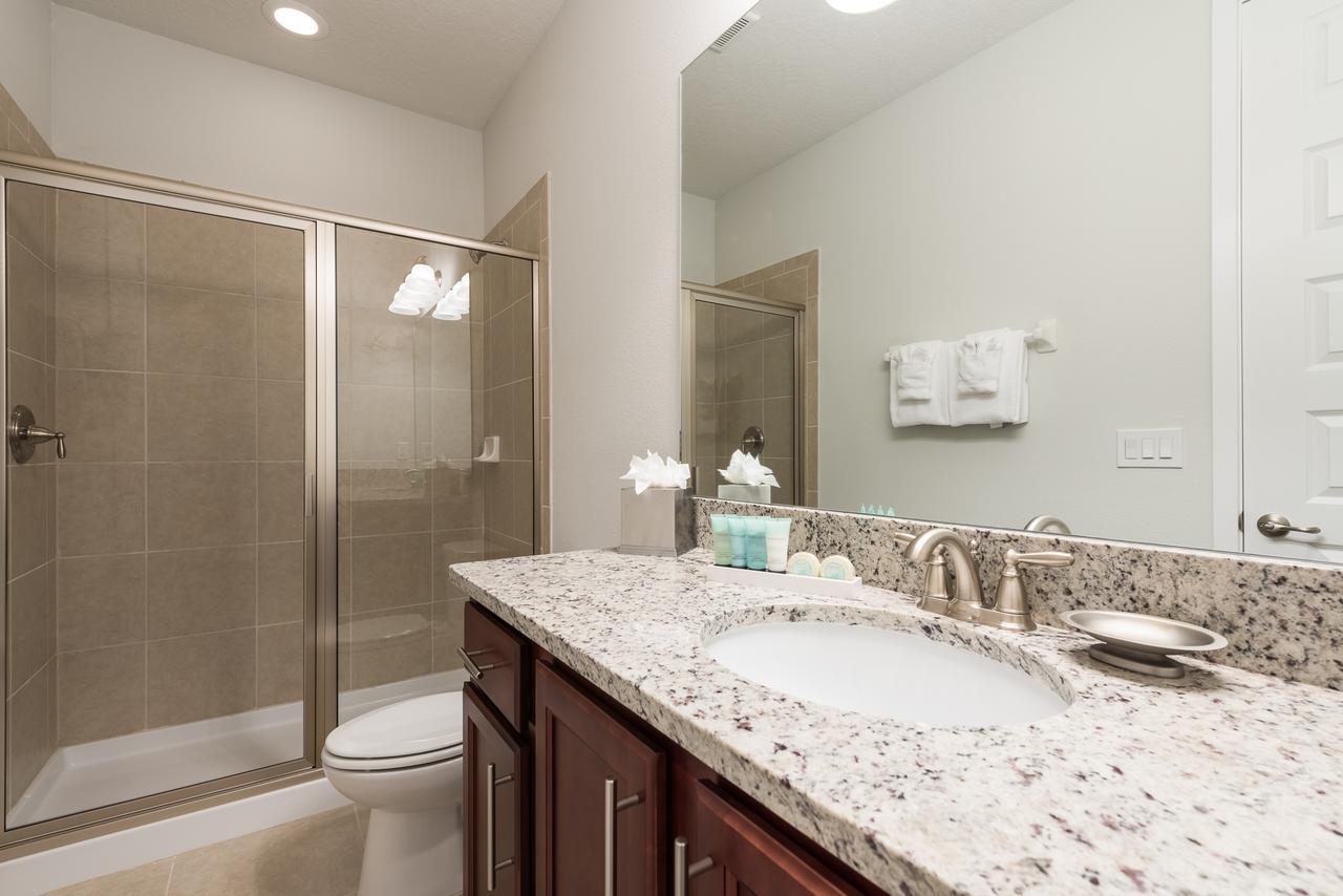 Alluring Home By Rentyl With Private Pool Near Disney - 310P Orlando Eksteriør billede
